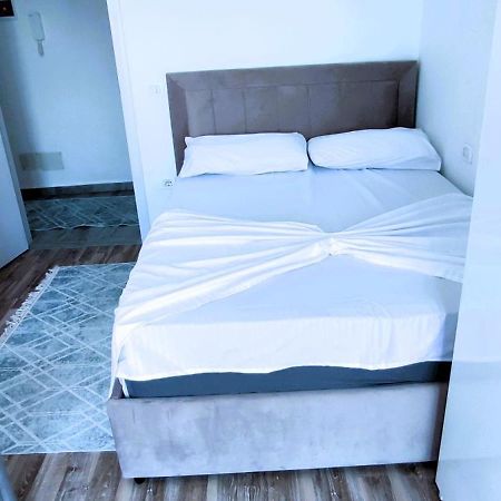 Sabi Apartment Golem Qerret Exteriér fotografie