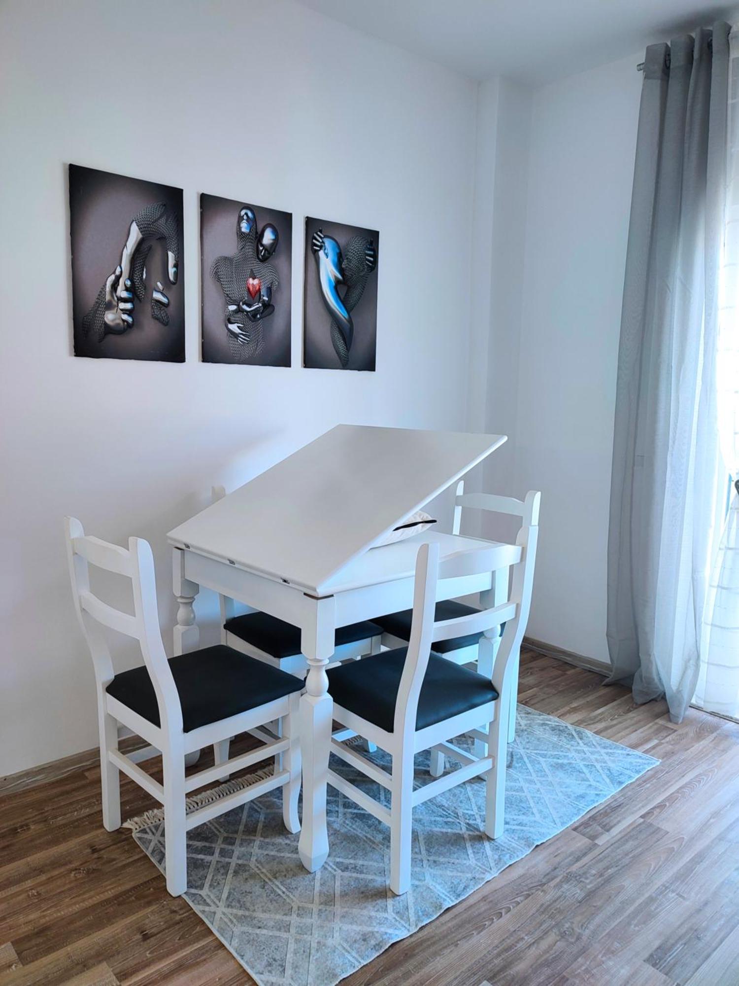 Sabi Apartment Golem Qerret Exteriér fotografie